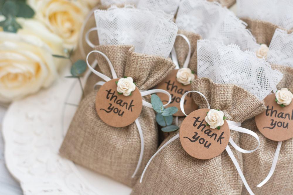 Cheap handmade wedding favors
