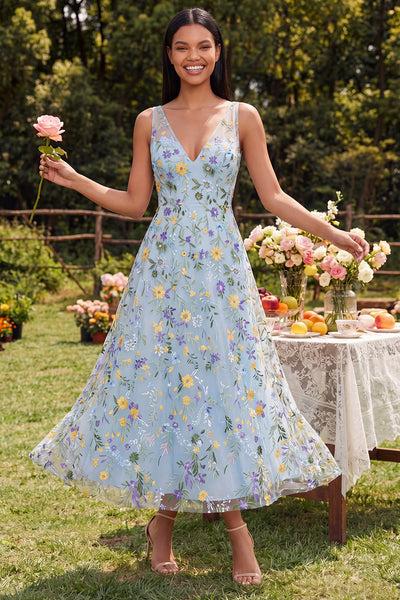 Classic A-line garden wedding dress