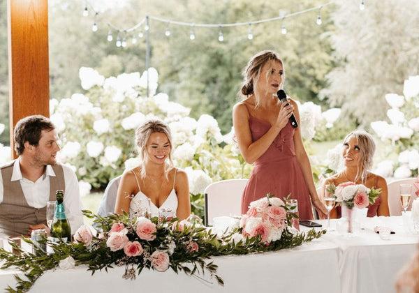 Maid of honor introducing bride